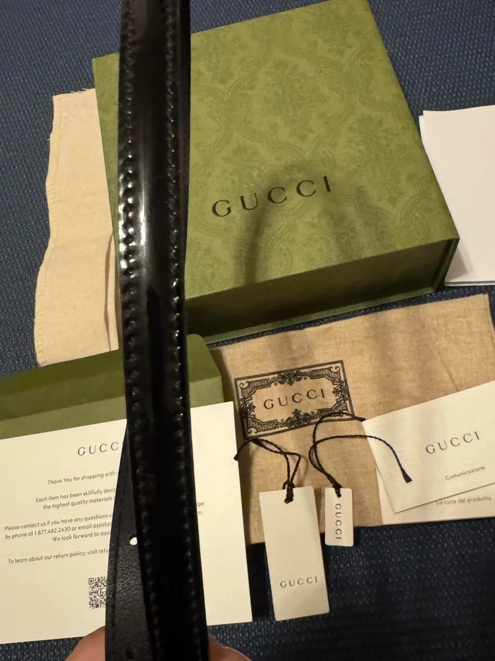 Gucci Black Leather Slim Belt (shiny) Size XS
